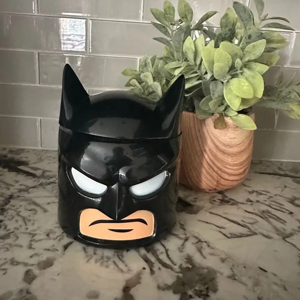 Lego Batman Zak DC Collectible Food Container Loot Crate